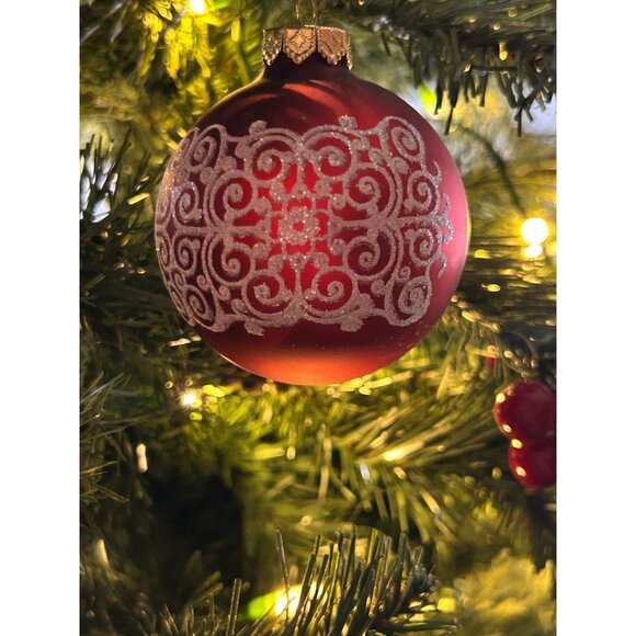 Set Of 4 Visions By Holly Glass Christmas Ornaments With Penguin & Tree Design - Picture 5 of 8